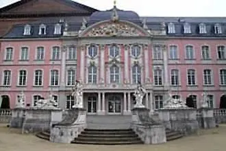Porta Nigra Platz 3 4 Апартаменты Трир